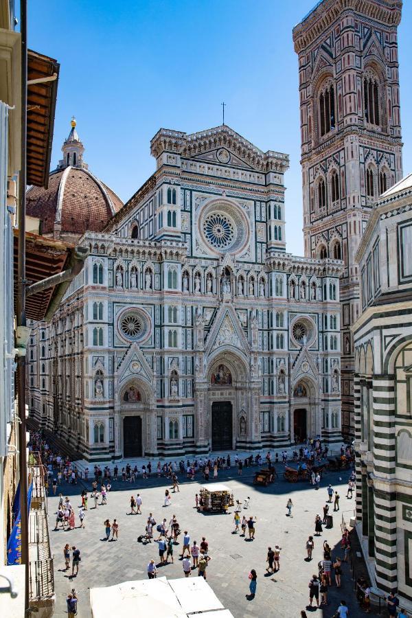 Unique gem in Piazza Duomo Florença Exterior foto